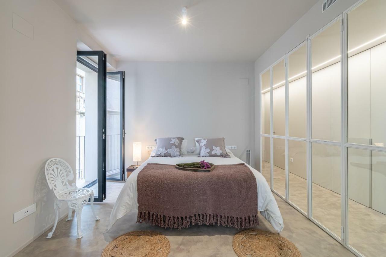Apartaments Jonquera, 18 Фигерас Экстерьер фото